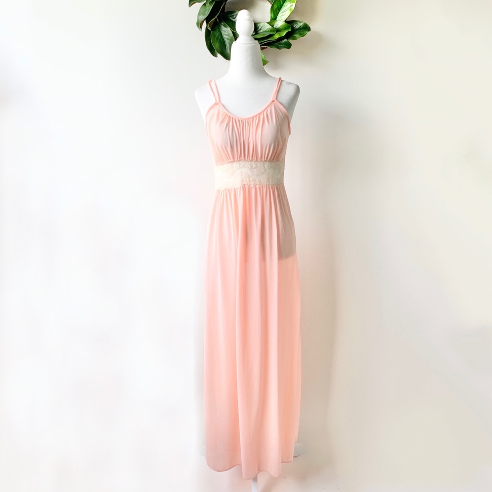 Vintage Pink Lace Detail Nightgown